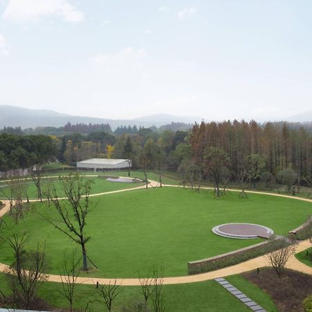 Wuxi Marriott Hotel Lihu Lake Exterior photo
