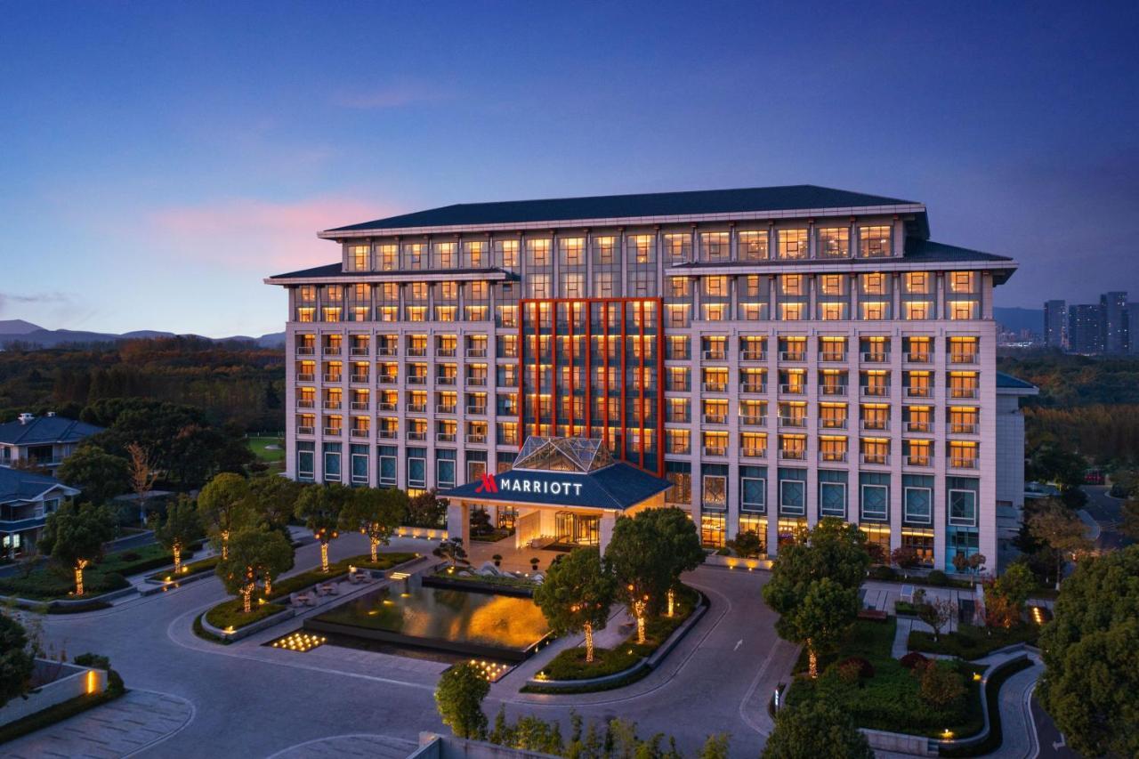 Wuxi Marriott Hotel Lihu Lake Exterior photo